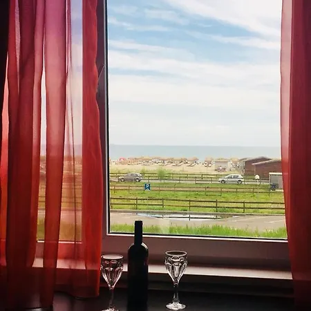 아파트 Beach View Summerland